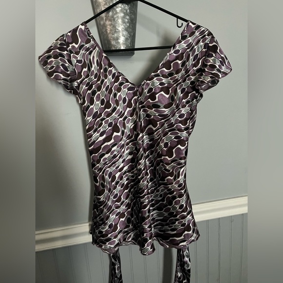 Top - Picture 3 of 4